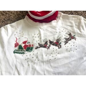 Vintage Women's Beaded Christmas Santa & Reindeer Turtleneck Sweater Medium